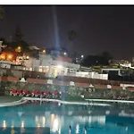Piscina Club Apartamento